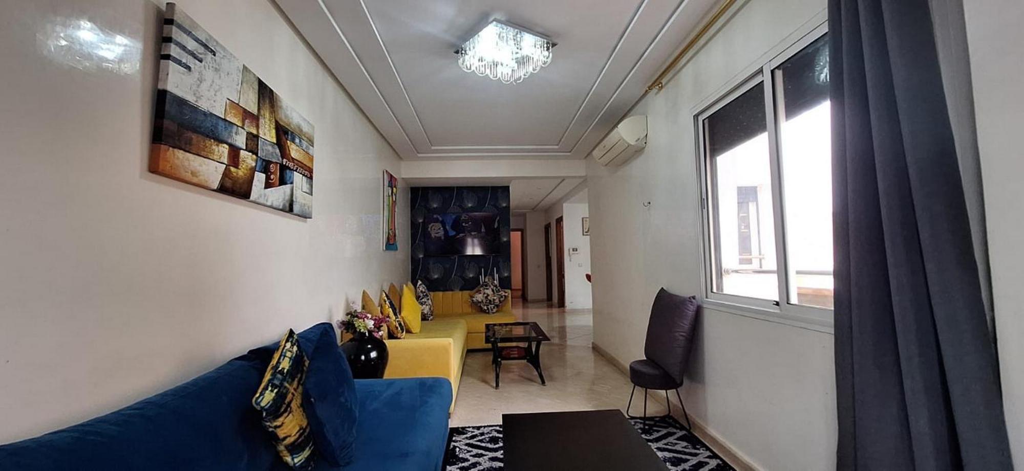 Yanis Apartment